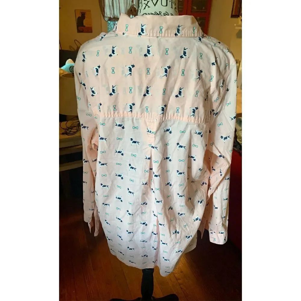 Red Camel Dog & Bow Button Up Shirt - Picture 7 of 8